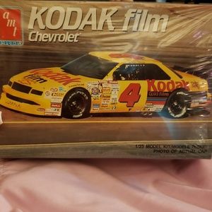 NIB MODEL CAR KIT